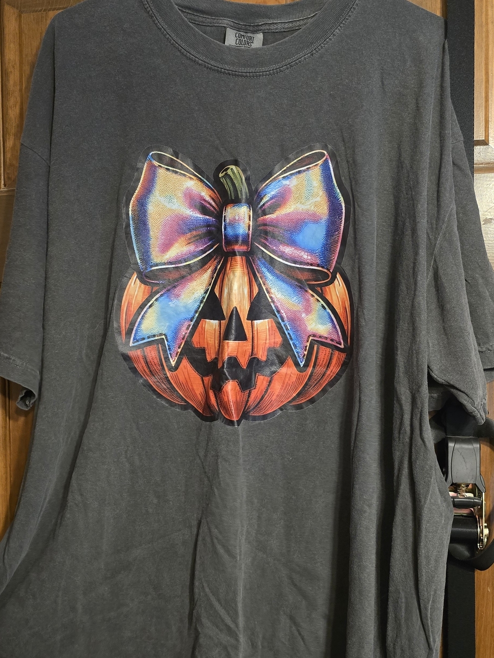 Comfort Colors Charcoal Tee with Pumpkin and Iridescent Bow